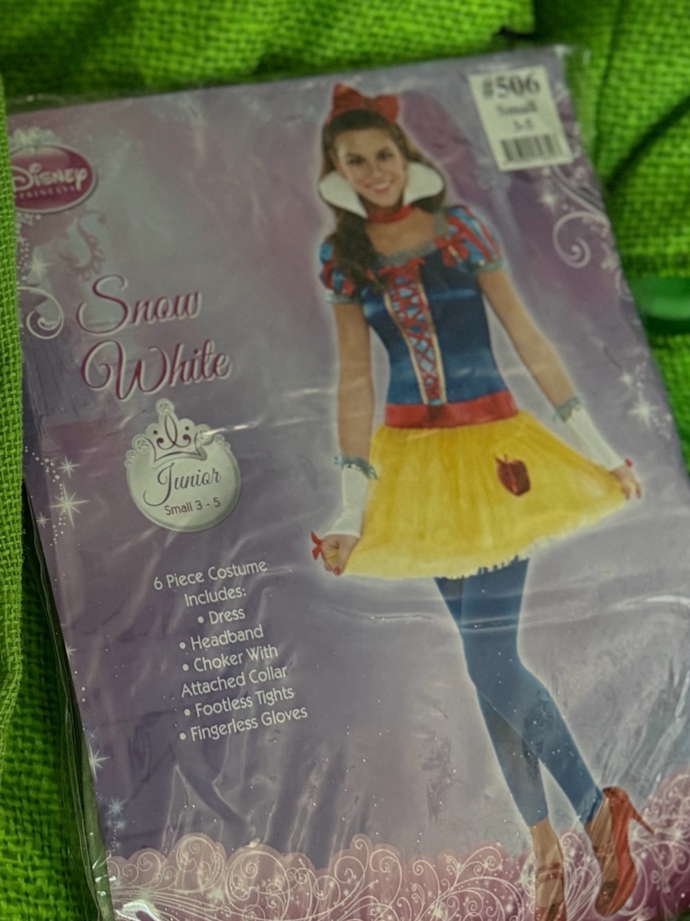 Disney Snow White Juniors Costume Size Small  3-5. Princess Halloween Costume - Picture 5 of 5